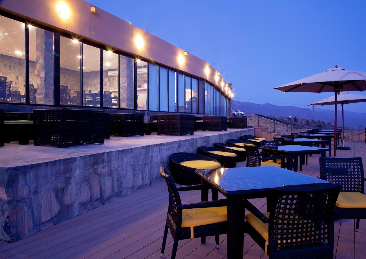 The View Hotel 3*